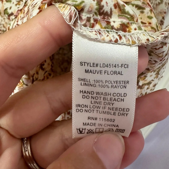 Lush | balloon long sleeve floral mini dress | Size: Medium NWOT - Picture 5 of 8